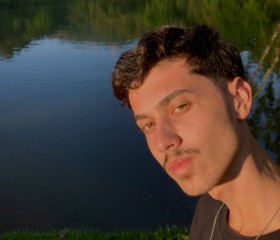 Gui, 21, Joinville