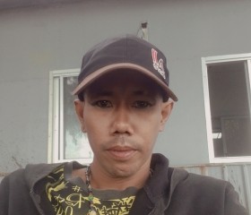 May7733 May, 35, Ko Samui