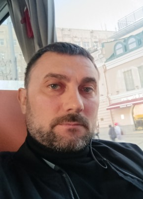 Валентин из Москвы 43 года
