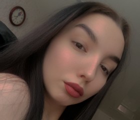 Zlata, 21, Chusovoy
