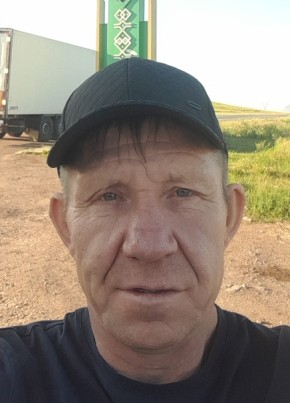 Юрий из Красноярска 49 лет