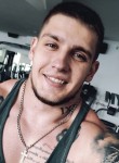 Maks, 27, Moscow
