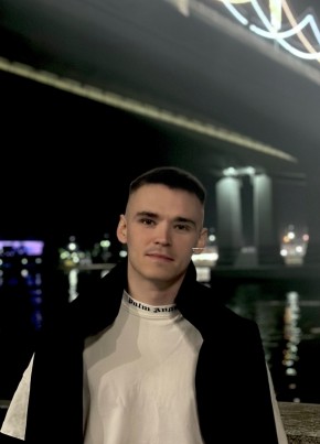 Maksim, 25, Russia, Volgograd