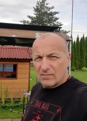 Кирилл из Москвы 54 года