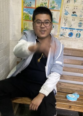 詹姆斯, 31, 中华人民共和国, 舟山市