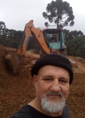 Pity из São José 55 лет