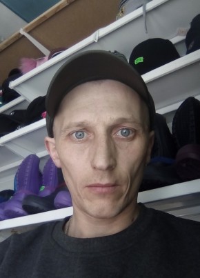 Николай, 37, Россия, Саяногорск