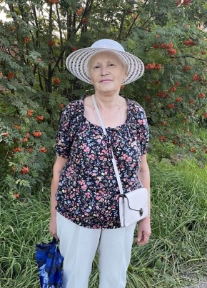 Алина, 69, Россия, Красноярск