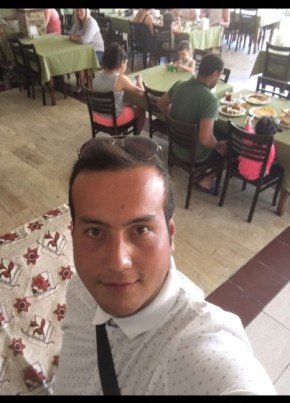 Berk, 33, Türkiye Cumhuriyeti, Antalya