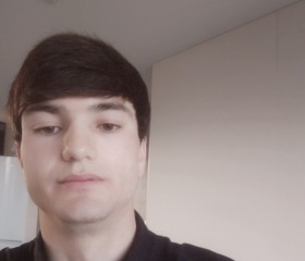 Farid, 23, Tyumen