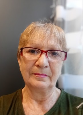 Светлана из Красноярска 64 года