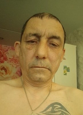 Сергей из Магадана 46 лет