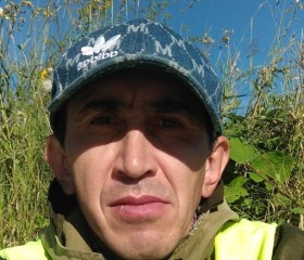 Rim Agzamov, 30, Revda