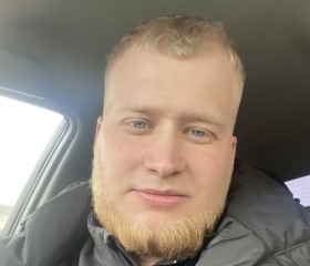 Mikhail, 21, Yekaterinburg