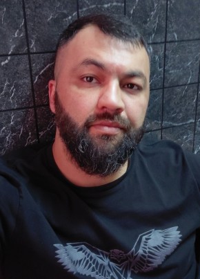 Алан из Норильска 37 лет