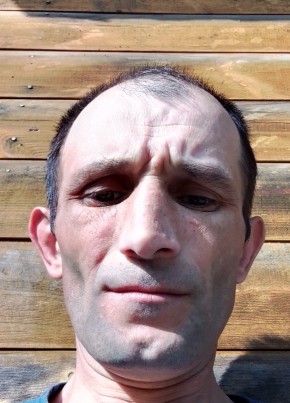 Sergey, 38, Belarus, Cherykaw