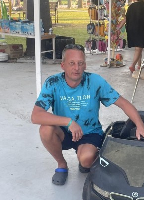 Igor, 49, Estonia, Tallinn