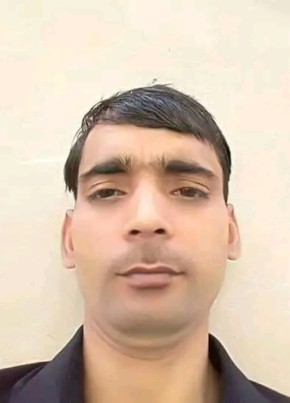 Akbar, 24, Hashemite Kingdom of Jordan, Amman