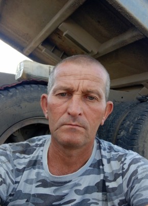 Алексей из Обливскаи 44 года