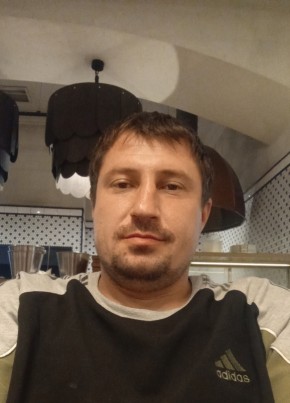 Роман из Барнаула 33 года
