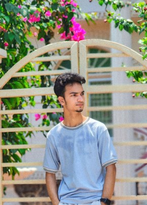 Fahim Ahmed, 18, বাংলাদেশ, ঢাকা