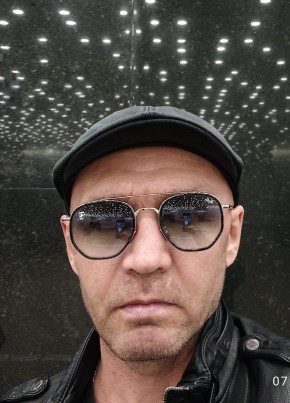 Константин из Москвы 51 год