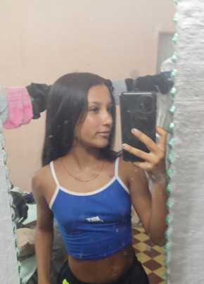 Mariam из Placetas 18 лет