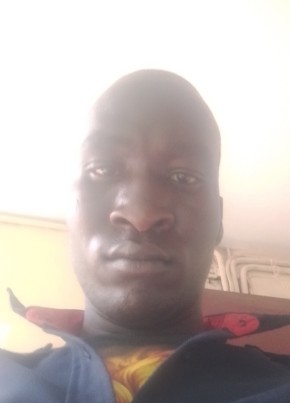 Vincent из Nakuru 28 лет