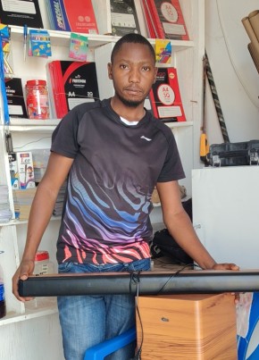 أحمد из Dodoma 37 лет