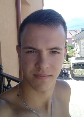 Ilya, 24, Україна, Кременчук