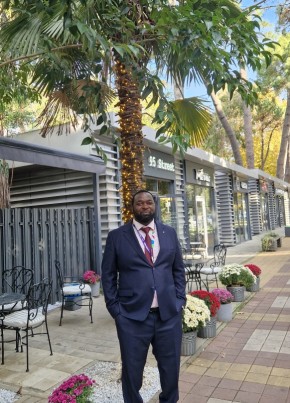 Lucks, 37, France, Gien