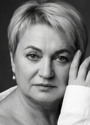 Юлия из Оренбурга 54 года