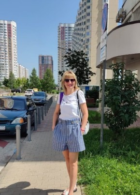 Ника, 42, Россия, Москва
