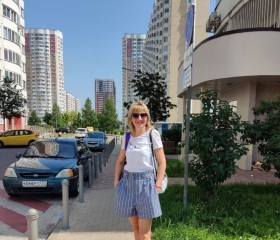 Ника, 42 года, Москва