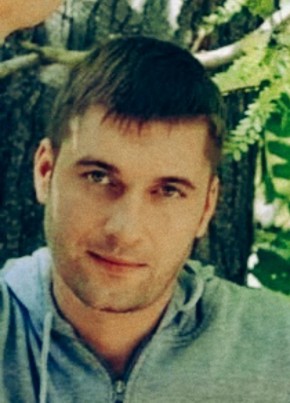 Максим из Ялты 38 лет