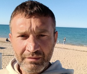 Oleg, 49, Yalta