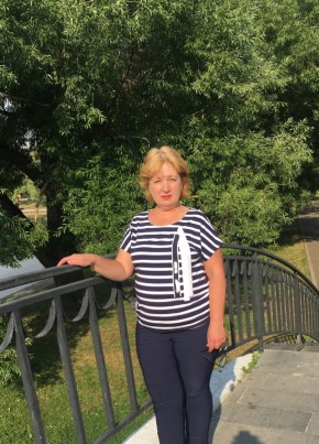 Анна, 57, Россия, Приморский