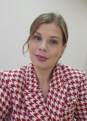 Irina, 35, Russia, Saint Petersburg