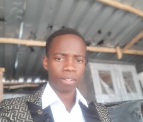 Tadiwanashe, 23 года, Harare