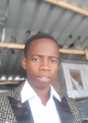 Tadiwanashe, 23, Southern Rhodesia, Harare