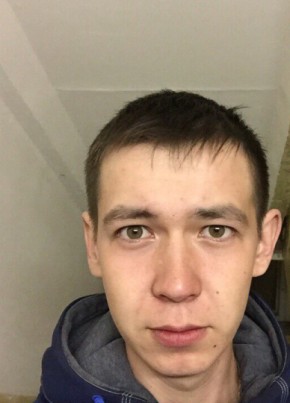 Максим, 30, Россия, Канаш