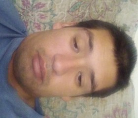Omar, 25, Paine