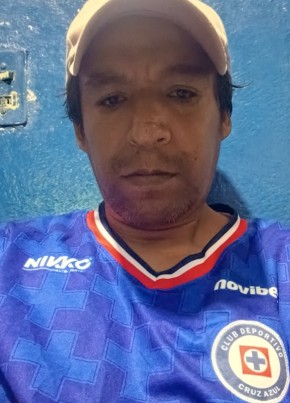 Arturo из México Distrito Federal 44 года