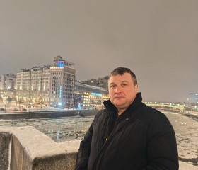 Igor, 42, Moscow