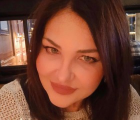 Lina, 53, Abu Dhabi