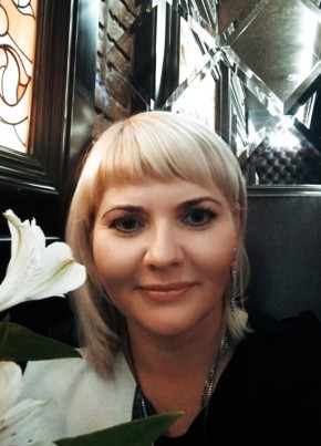 Лариса, 46, Россия, Омск