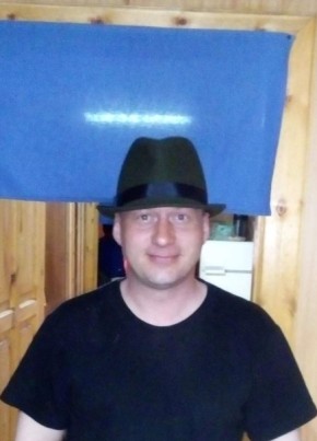 Олег, 48, Россия, Усинск