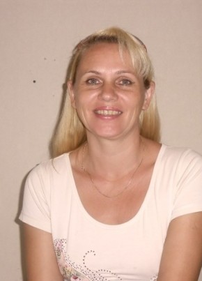 Елена, 48, Россия, Феодосия