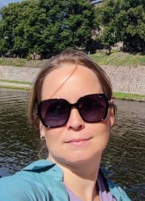 Olya из Санкт-Петербурга 45 лет