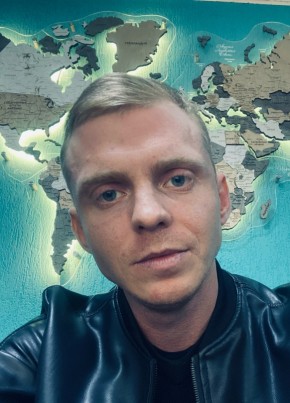 Михаил из Новороссийска 32 года